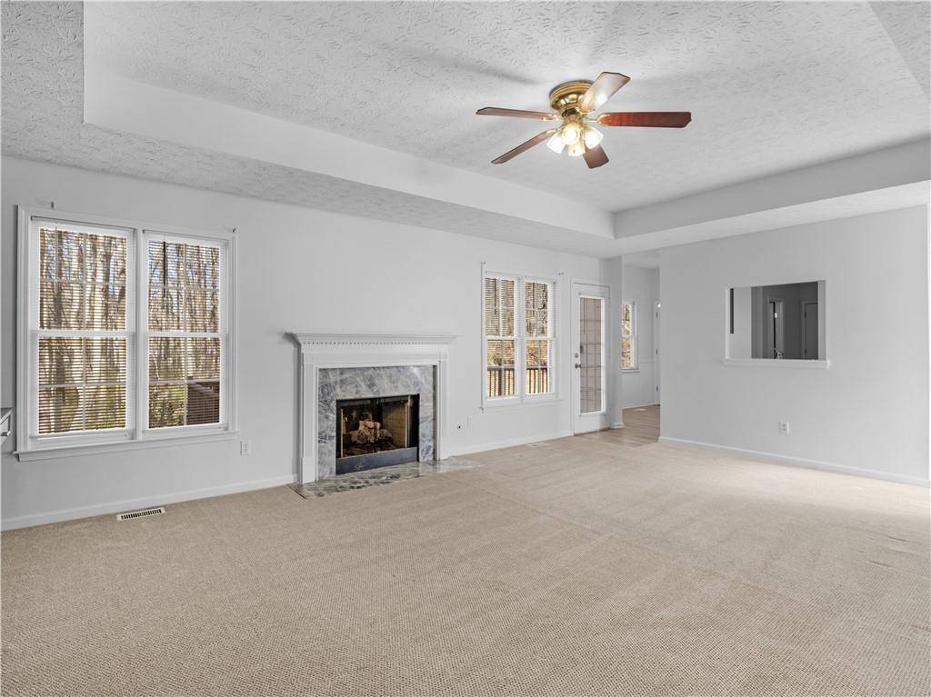 Riverdale, GA 30296,6913 COTTONWOOD