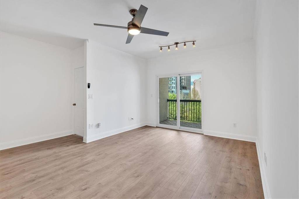 Atlanta, GA 30309,1075 Peachtree WALK NE #A421