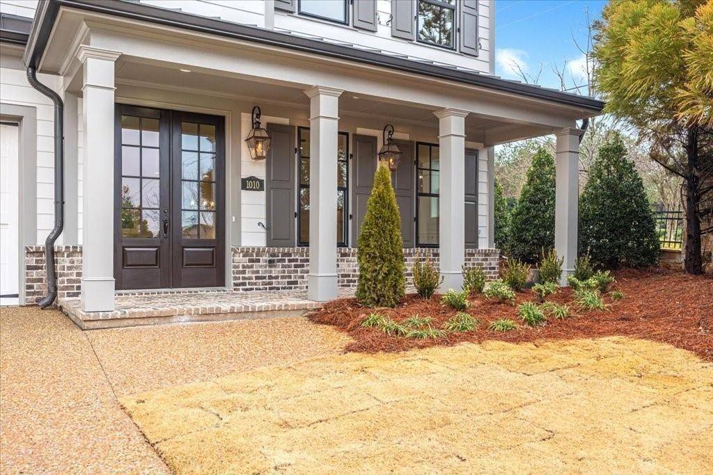 Roswell, GA 30075,1010 Coleman Place DR