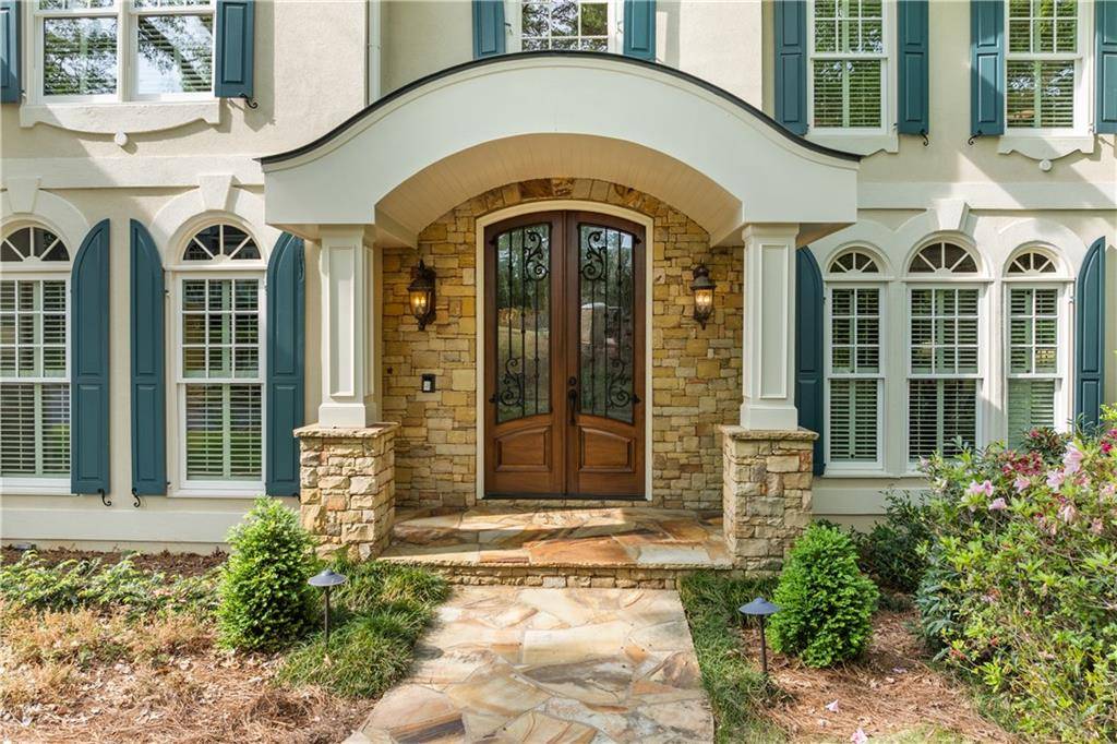 Peachtree Corners, GA 30092,6140 Rachel RDG