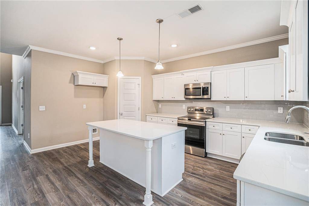 Dallas, GA 30132,100 Heritage LN