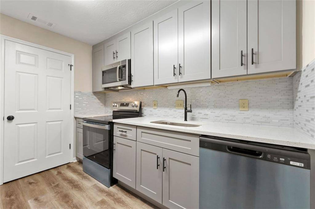 Tucker, GA 30084,1371 Branch DR