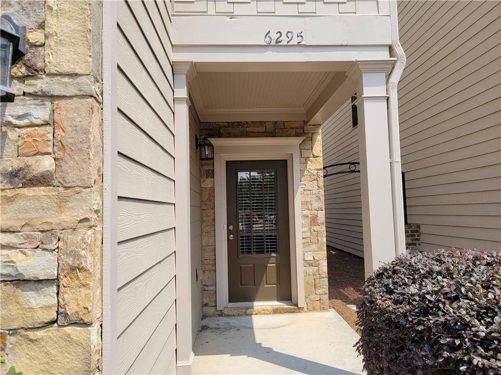 Alpharetta, GA 30004,6295 Crested Moss DR