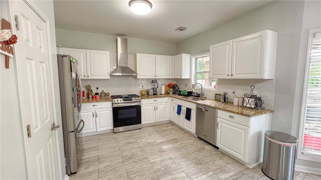 Buford, GA 30519,2144 Beacon Crest DR