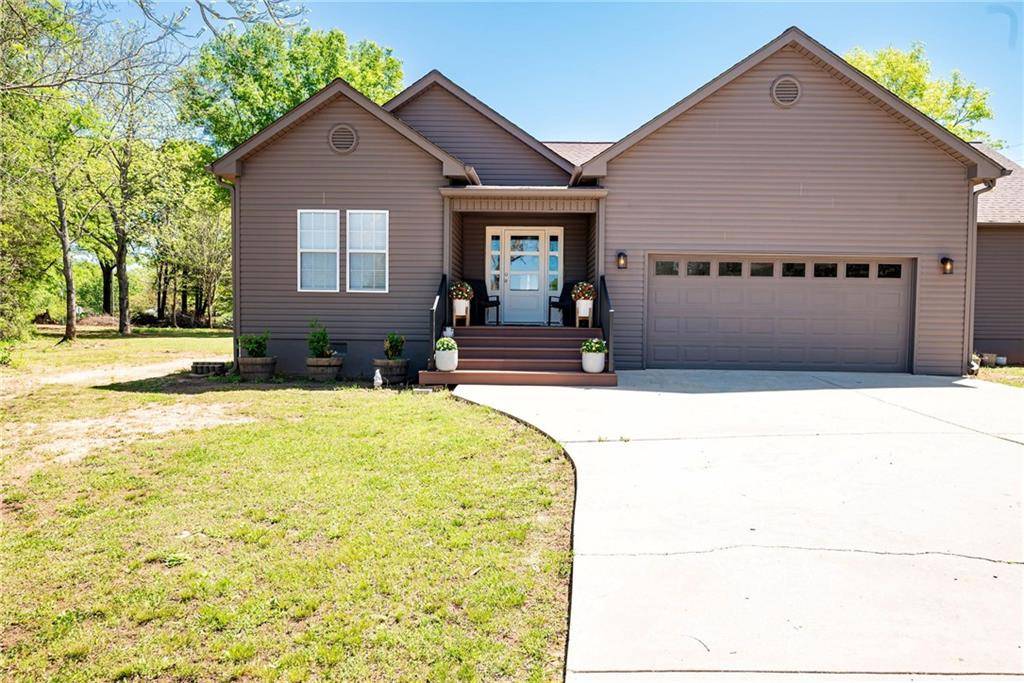 Statham, GA 30666,2189 Broad ST