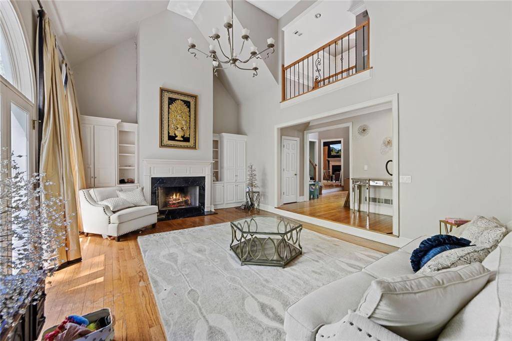 Atlanta, GA 30350,105 Grogans Lake DR