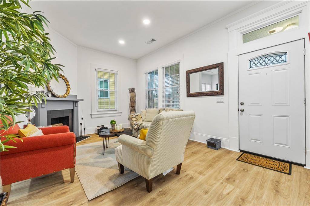 Atlanta, GA 30310,1463 Metropolitan Pkwy SW