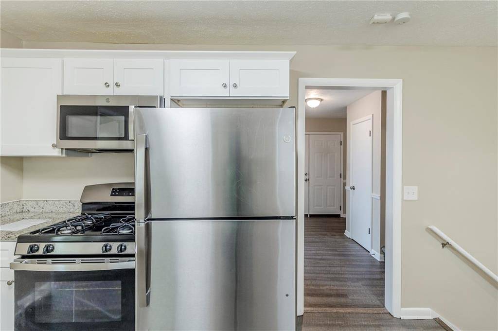 Atlanta, GA 30318,738 Laverne DR NW