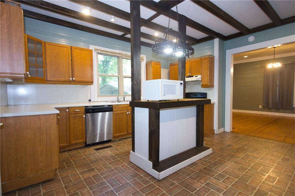 Conyers, GA 30012,1710 Green ST NE