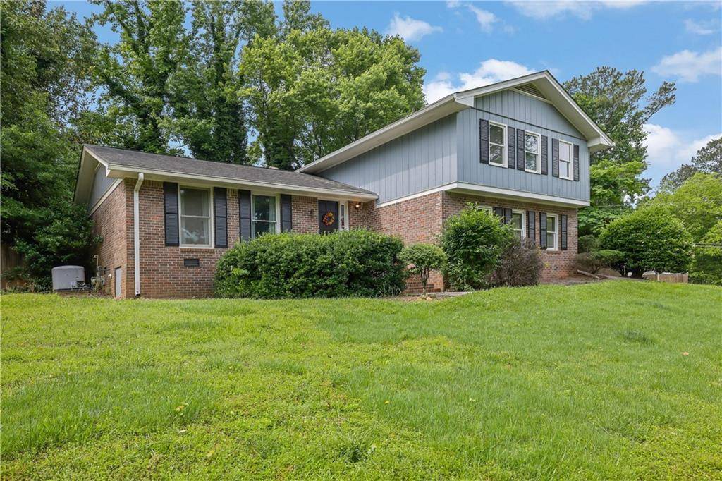 Lilburn, GA 30047,5618 Fern Creek DR SW