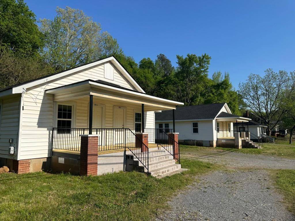 Lindale, GA 30147,685 PARK AVE