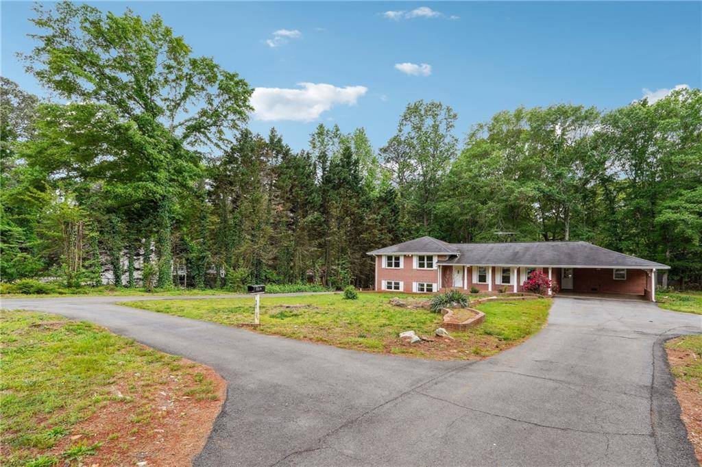 Lilburn, GA 30047,851 Rockbridge RD SW