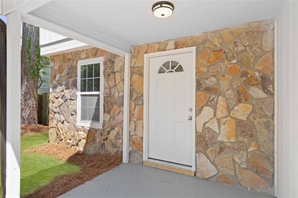 Austell, GA 30168,6891 Hickory Log RD