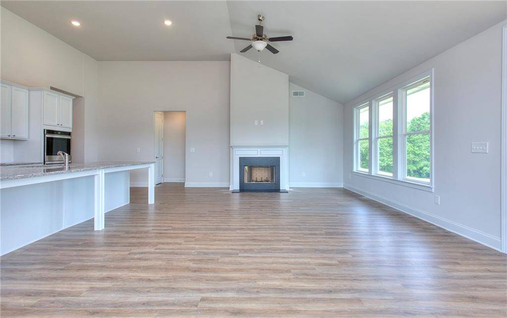 Commerce, GA 30529,80 Sherwood Dr Lot 06