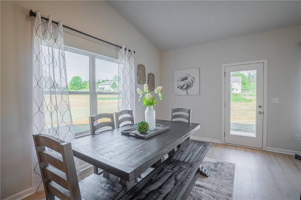 Loganville, GA 30052,1411 Stephens View DR