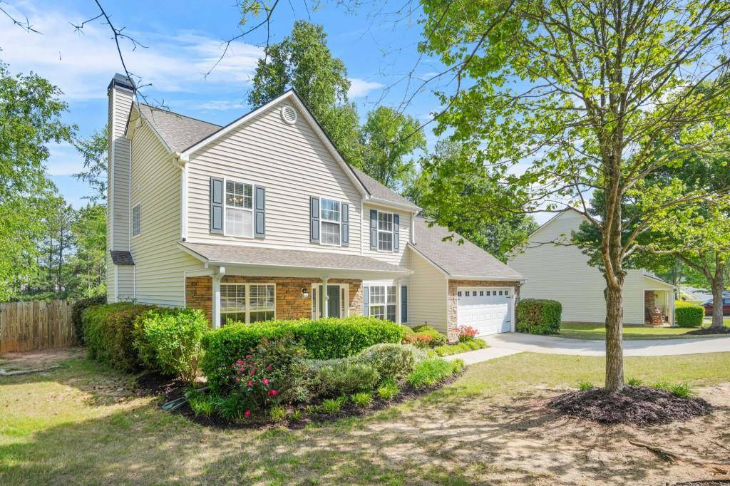Loganville, GA 30052,182 Garden Manor CT