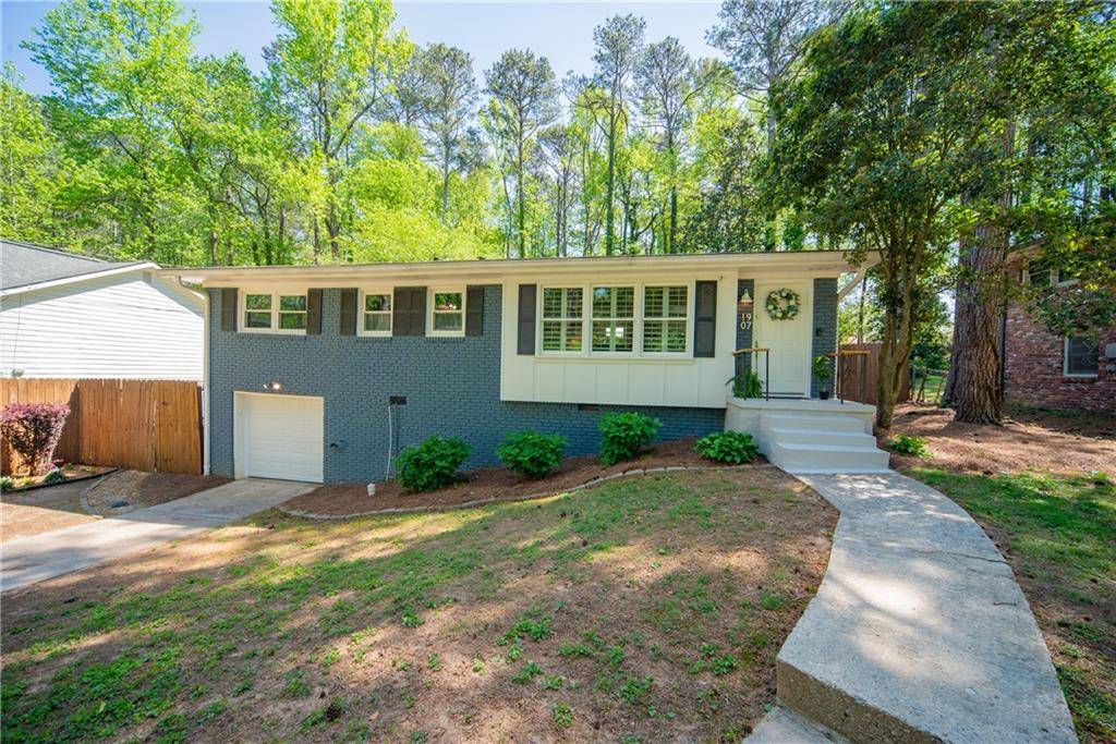 Atlanta, GA 30345,1907 Shalimar DR NE