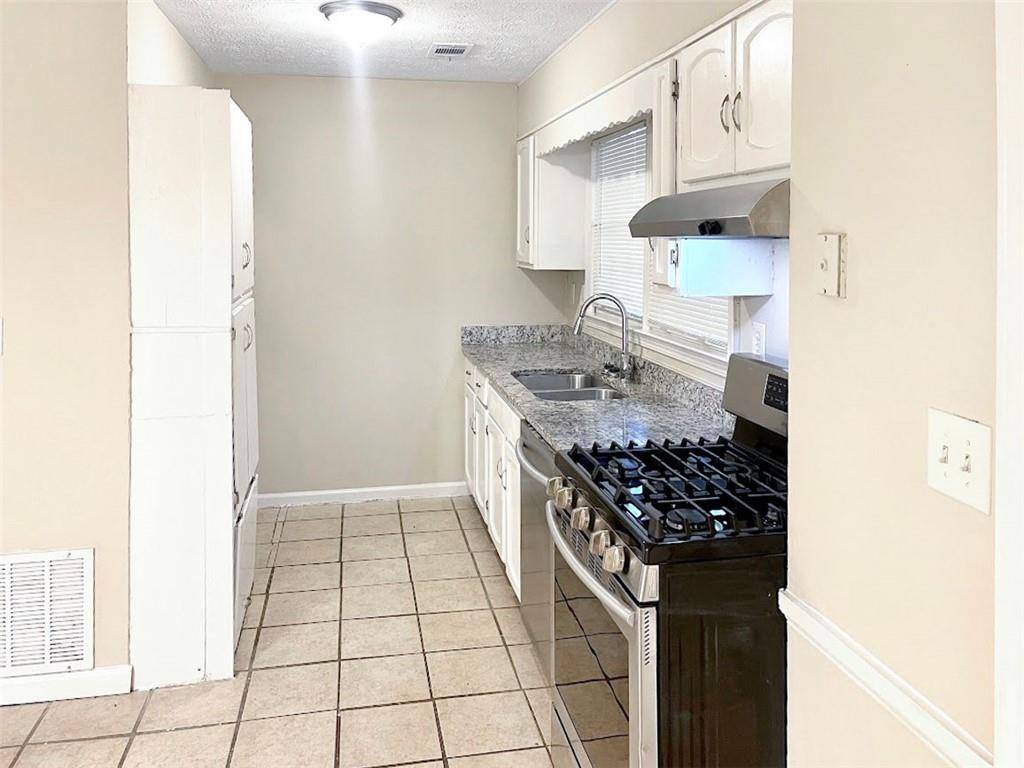 Conyers, GA 30013,2611 GOLFVIEW TER SE