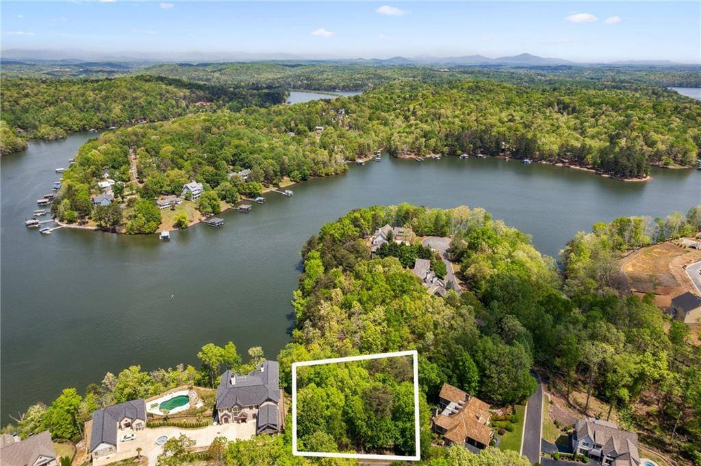 Dawsonville, GA 30534,472 River Overlook RD