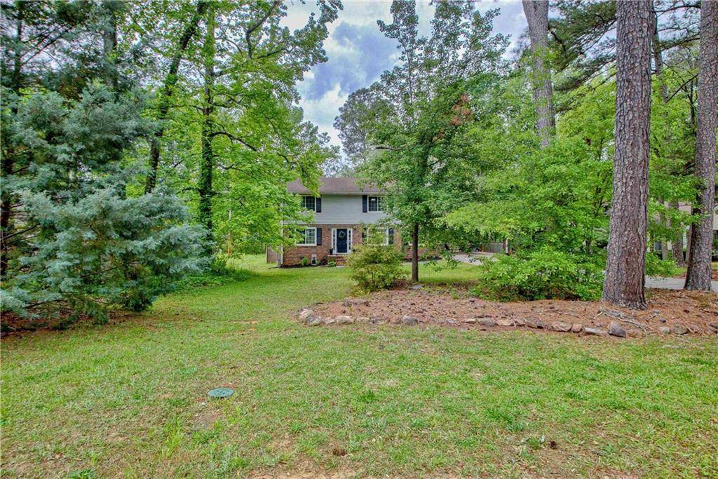 Newnan, GA 30265,10 Eastwood DR