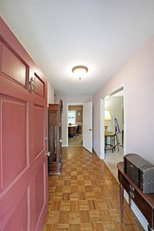Lilburn, GA 30047,387 Cascade DR SW