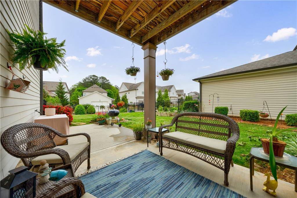 Alpharetta, GA 30004,860 Hargrove Point WAY
