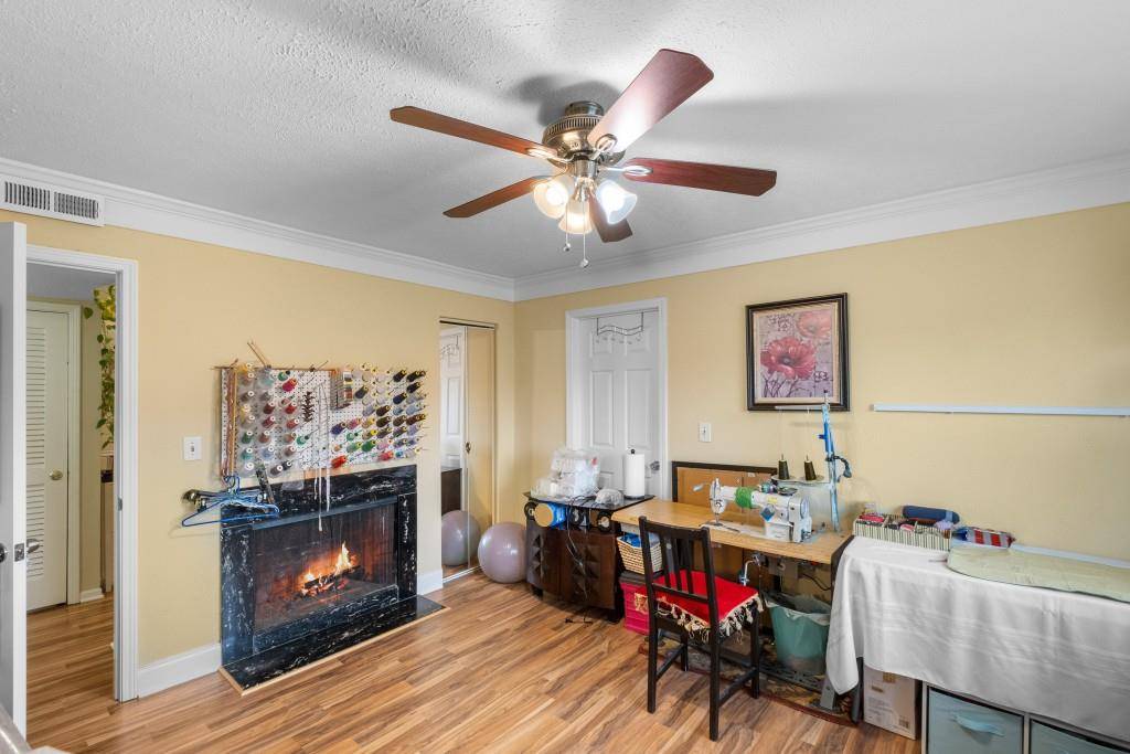 Sandy Springs, GA 30328,6851 Roswell RD #B15