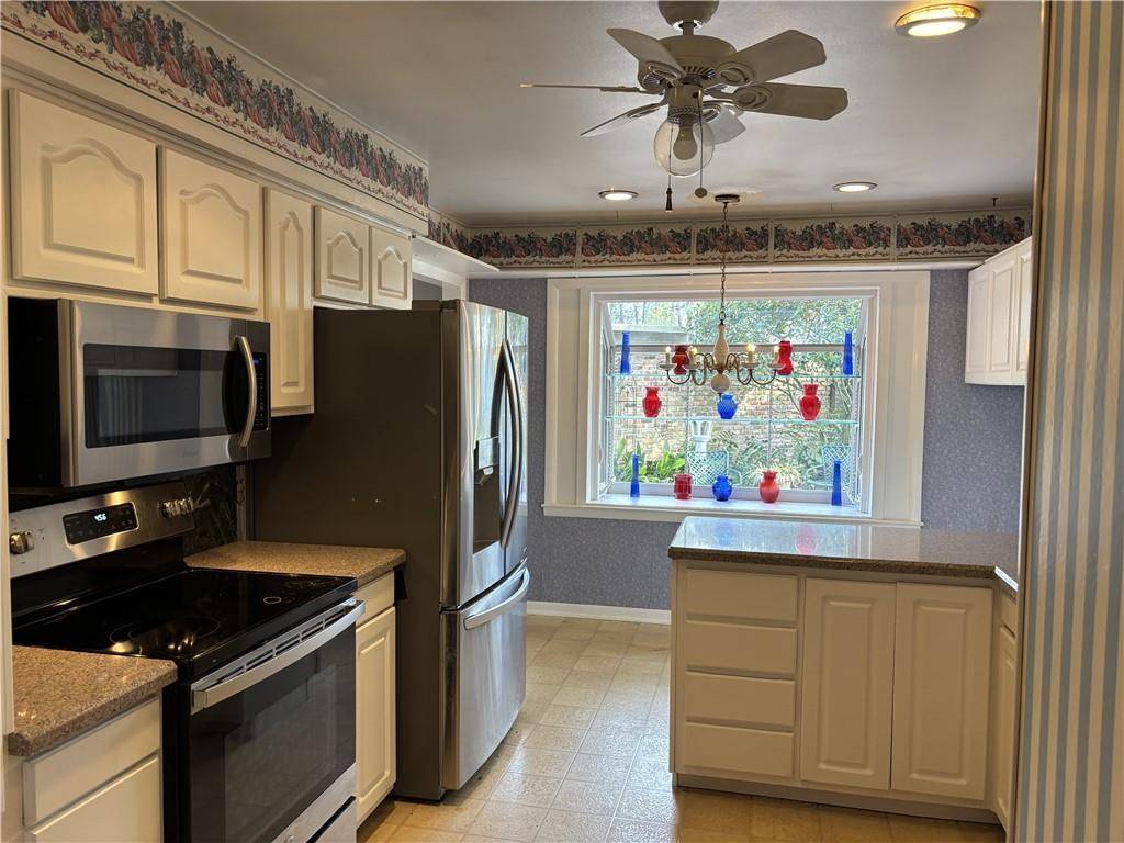 Atlanta, GA 30341,3358 Stonecrest CT