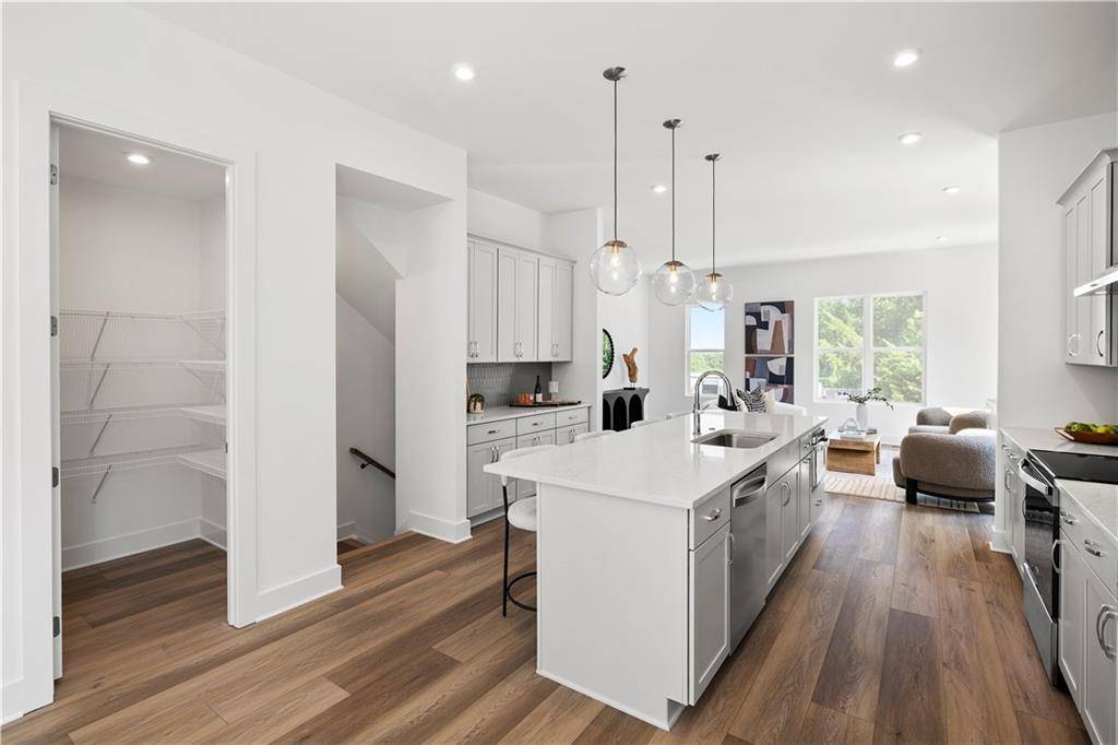 Atlanta, GA 30309,506 Motivation CIR NW