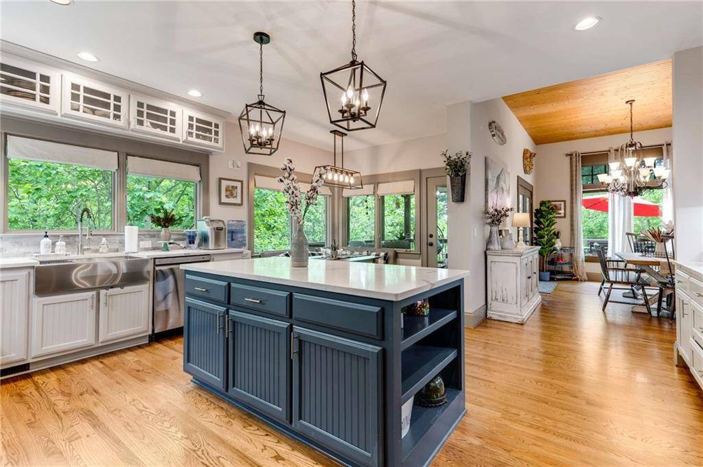 Canton, GA 30114,99 Bree LN