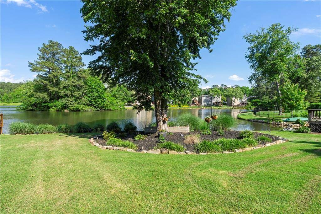 Acworth, GA 30101,2436 Camden Lake VW NW