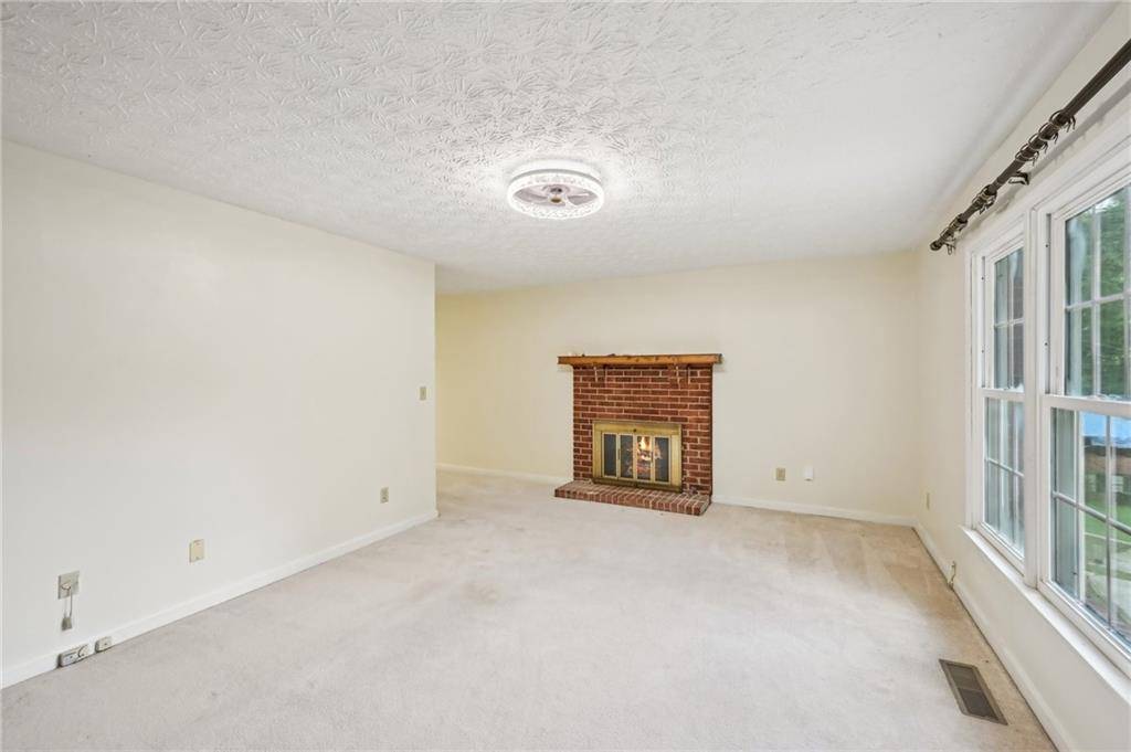 Marietta, GA 30060,187 Timber Creek LN SW