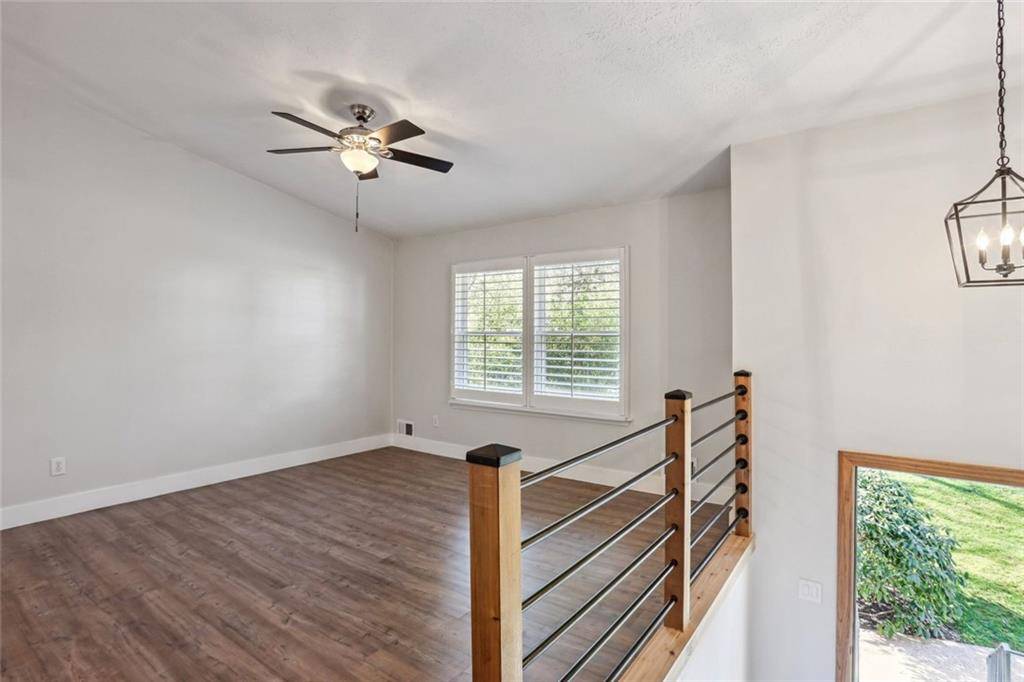 Roswell, GA 30076,875 Waterbrook CT