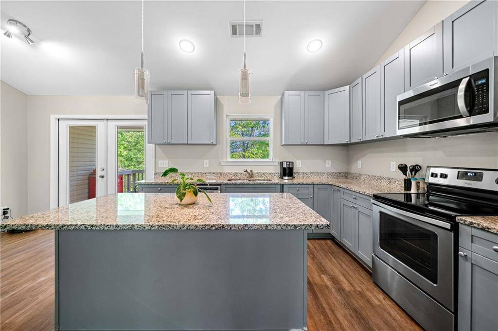 Dawsonville, GA 30534,269 Emmett DR