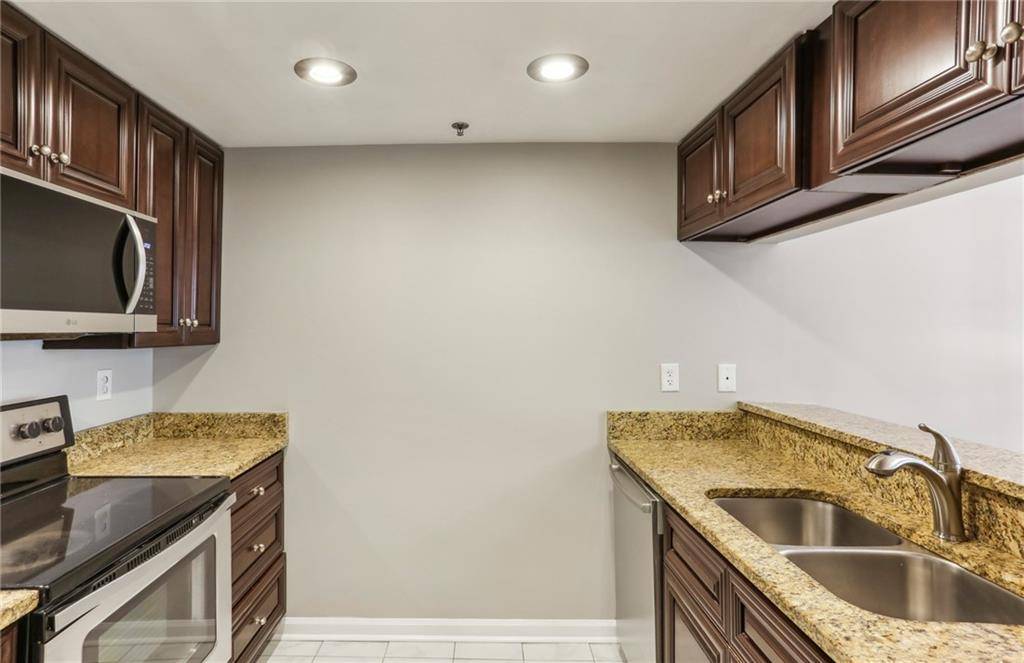 Atlanta, GA 30309,1130 Piedmont AVE NE #410