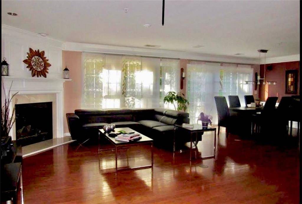 Woodstock, GA 30188,315 BALABAN CIR