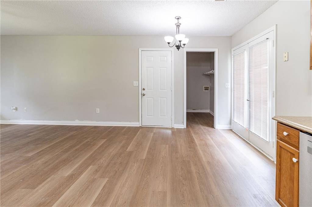 Rydal, GA 30171,67 Jennifer LN