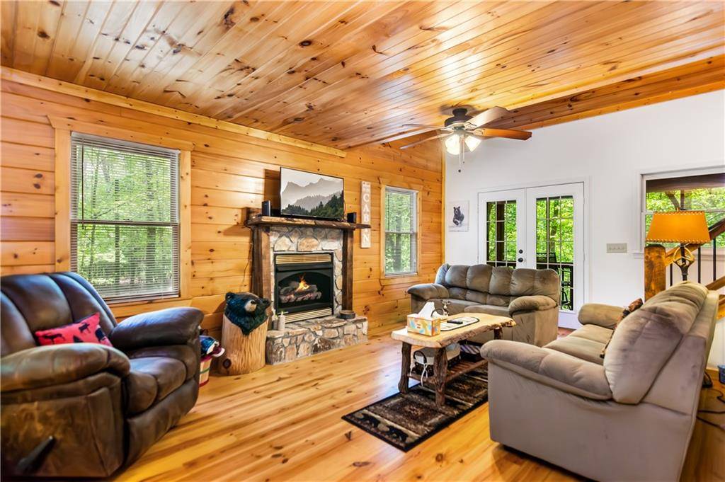 Ellijay, GA 30540,8 Mildred Lane