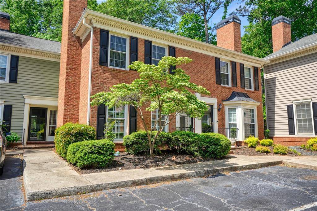 Atlanta, GA 30338,84 Mount Vernon CIR