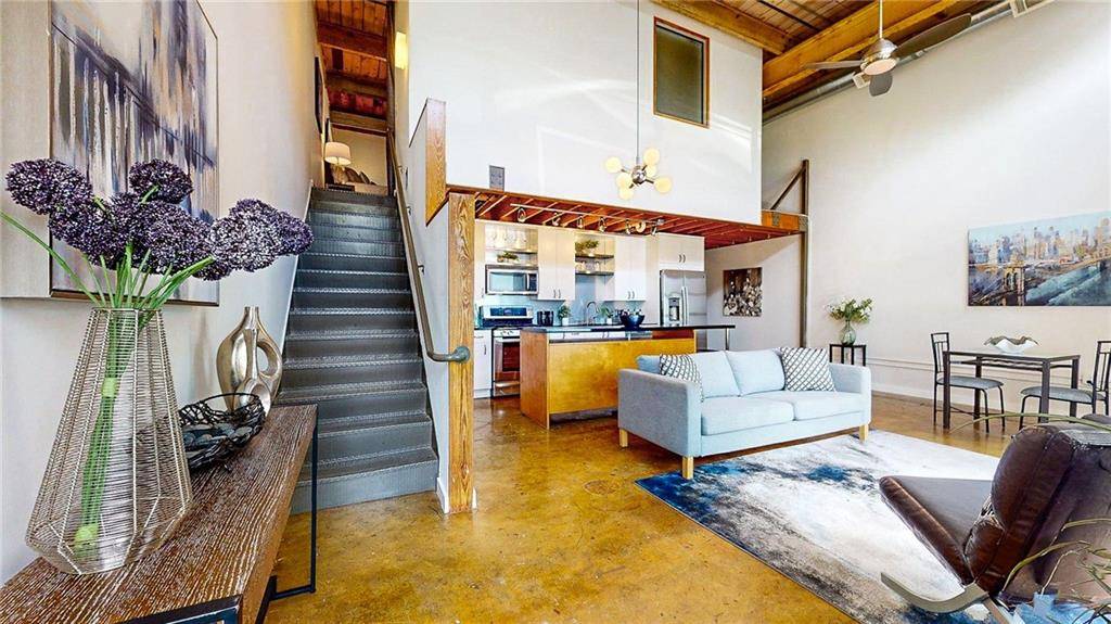Atlanta, GA 30307,1661 La France ST NE #221