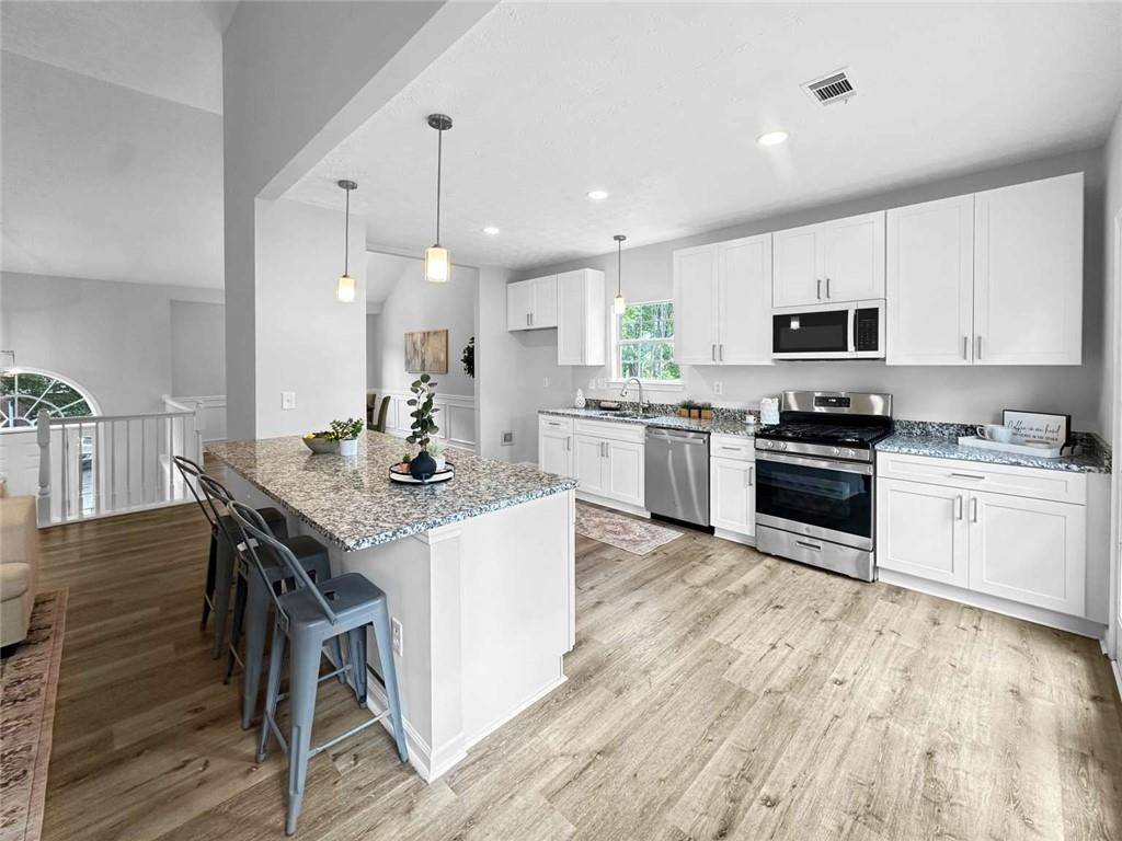 Stone Mountain, GA 30083,902 Ashton Oak CIR