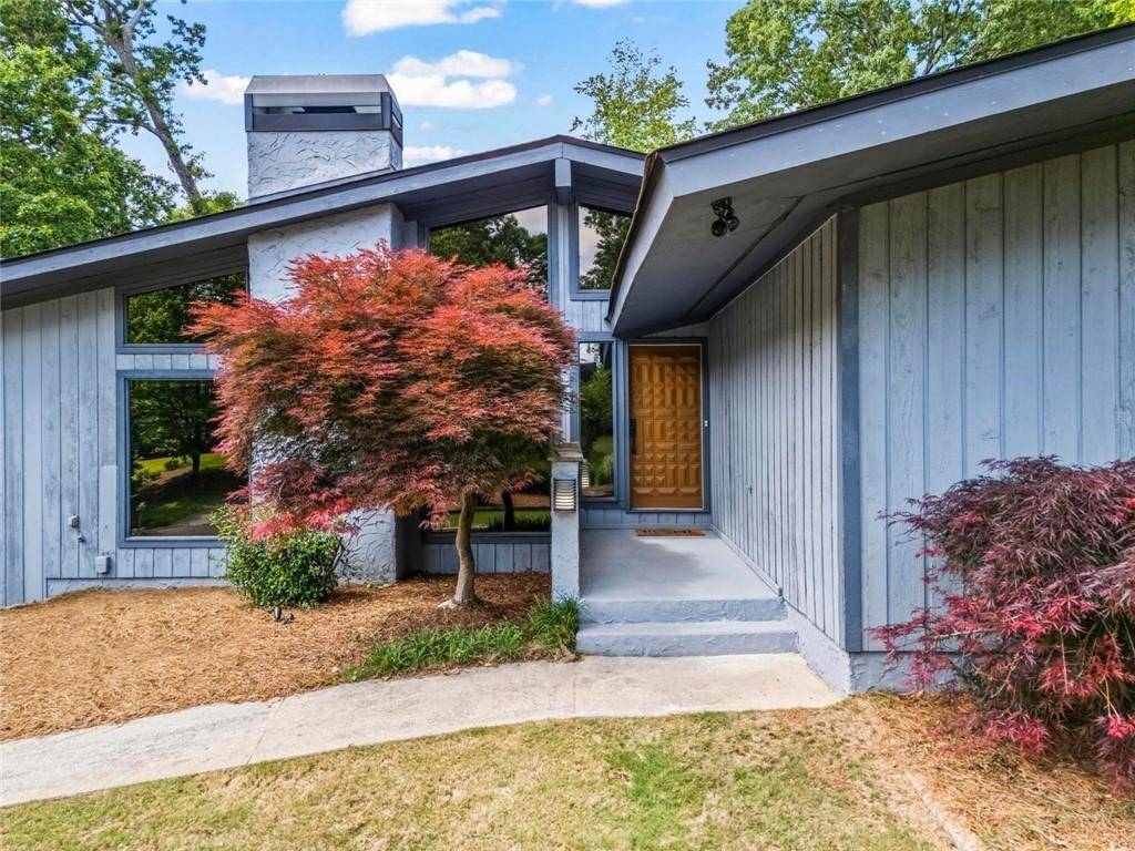 Dunwoody, GA 30338,5148 Stratham DR