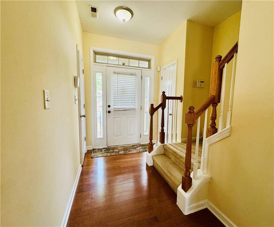 Tucker, GA 30084,6156 Thorncrest DR