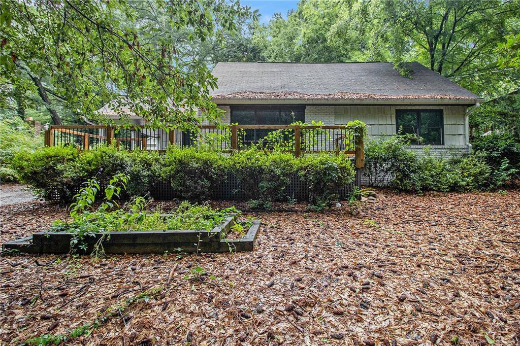 Atlanta, GA 30318,1909 Moores Mill RD NW