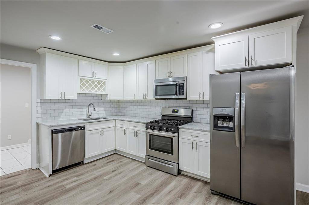 Atlanta, GA 30331,3735 Boulder Park DR SW