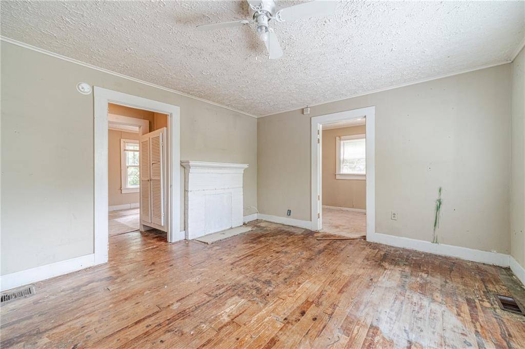 Winder, GA 30680,19 W New ST