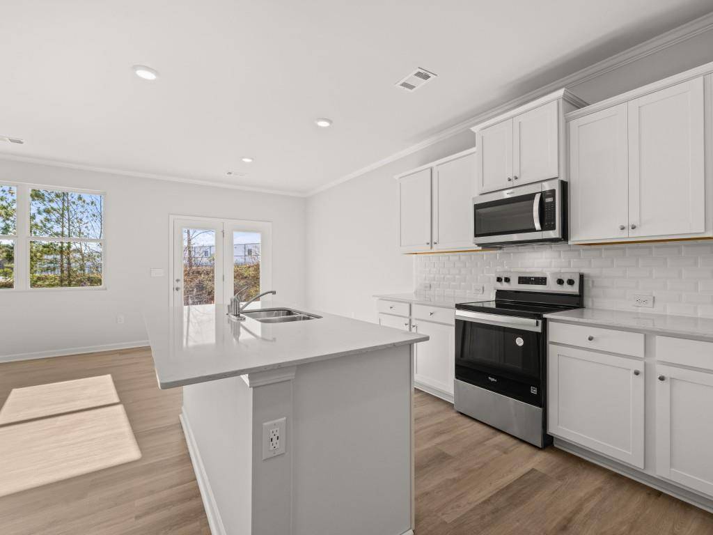Flowery Branch, GA 30542,6690 Corryton ST