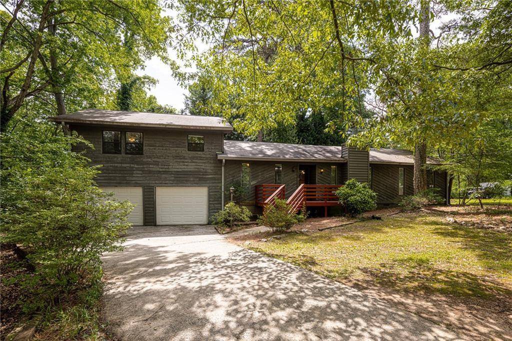 Pine Lake, GA 30072,633 Iris RD