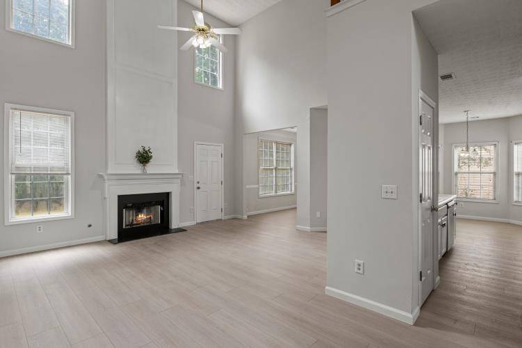 Mcdonough, GA 30253,329 Horsehill ST