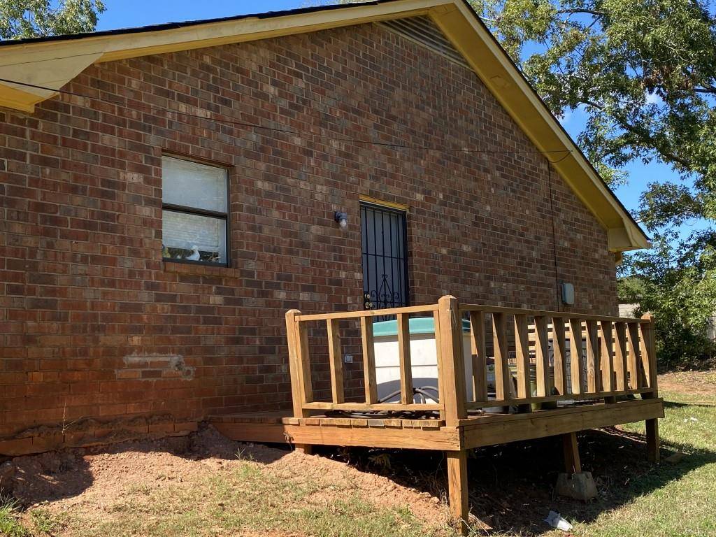 Monroe, GA 30656,129 Tanglewood DR #B